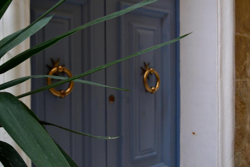 Sally Port City Pads Валетта Экстерьер фото